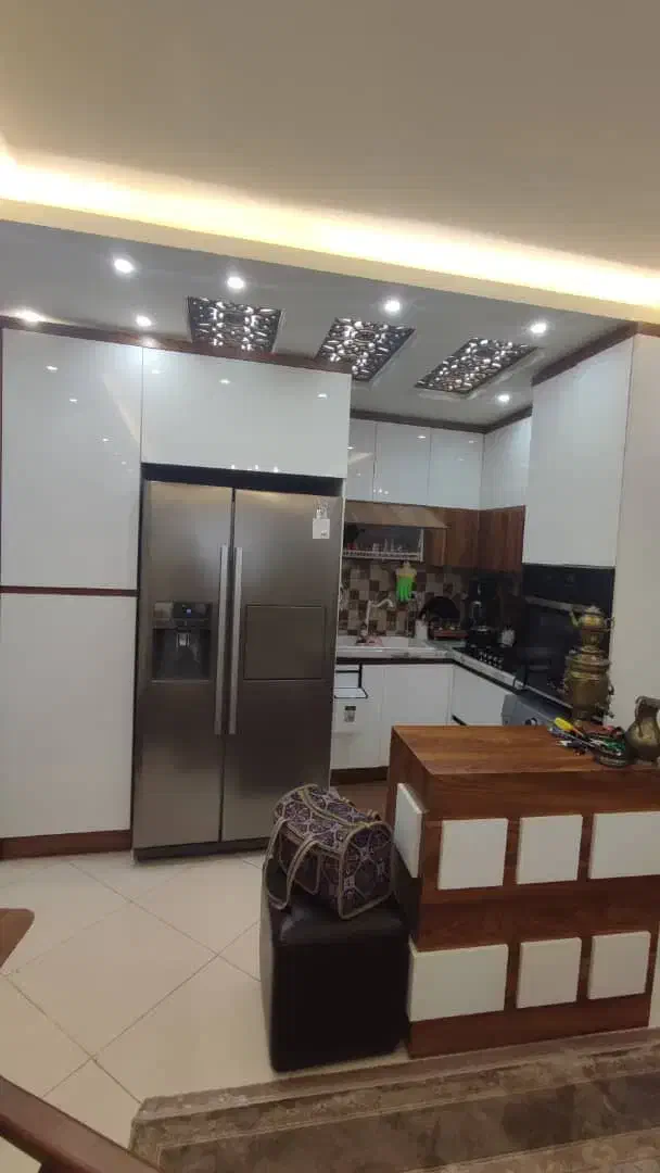 ۹۵متر دوخواب/ بازسازی شده/پارکینگ / بلوارامام رضا|فروش آپارتمان|کاشان, فاز ۲ ناجی آباد|دیوار