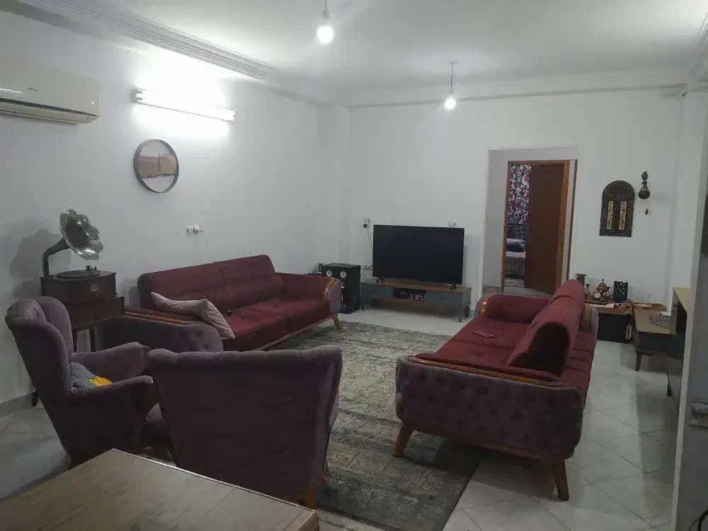 آپارتمان 98 متری طبقه اول 16 متری|اجارهٔ آپارتمان|قائمشهر, |دیوار