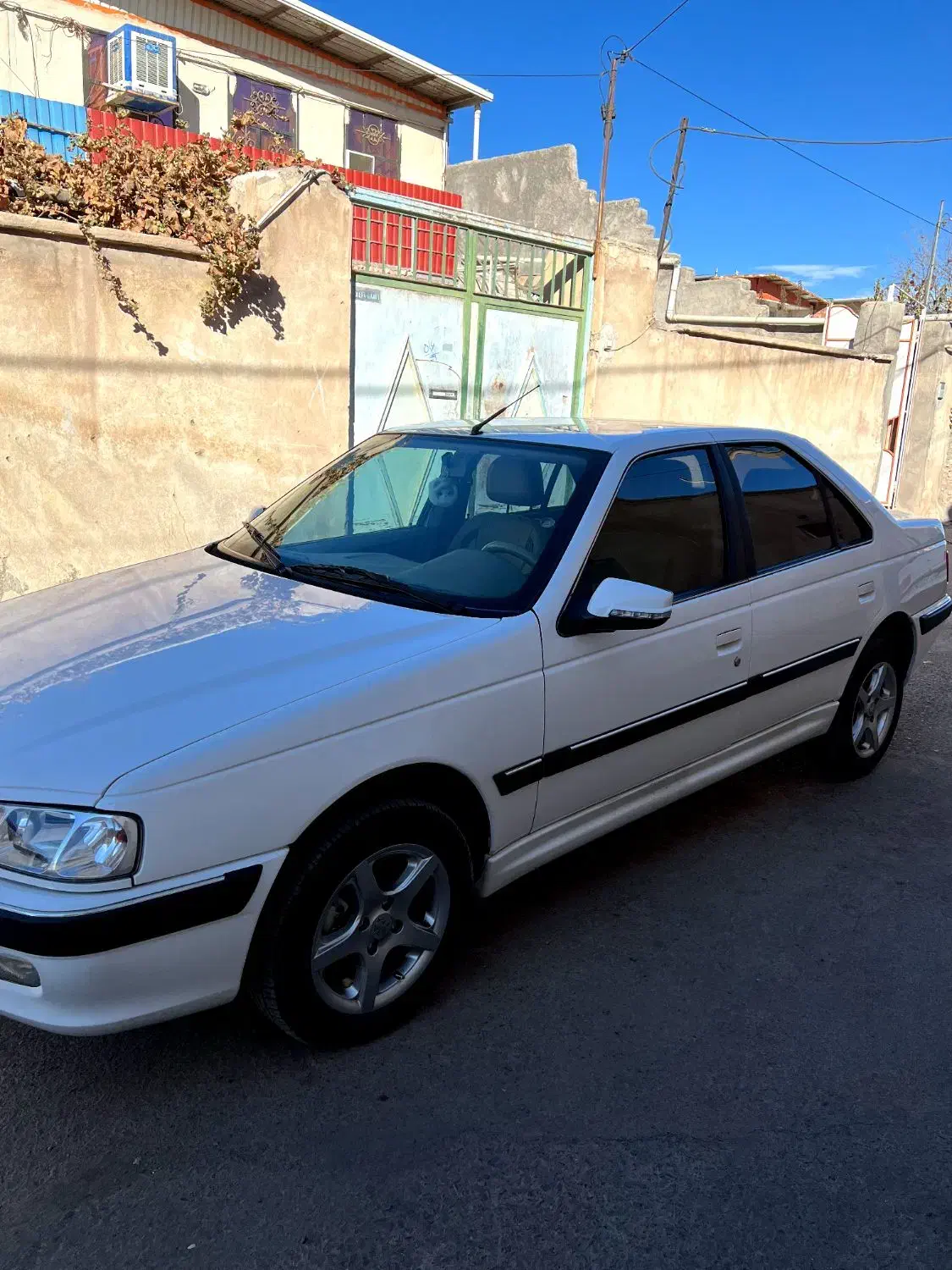 پژو پارس سال سفارشی موتور جدید xu7p|خودرو سواری و وانت|بردسیر, |دیوار