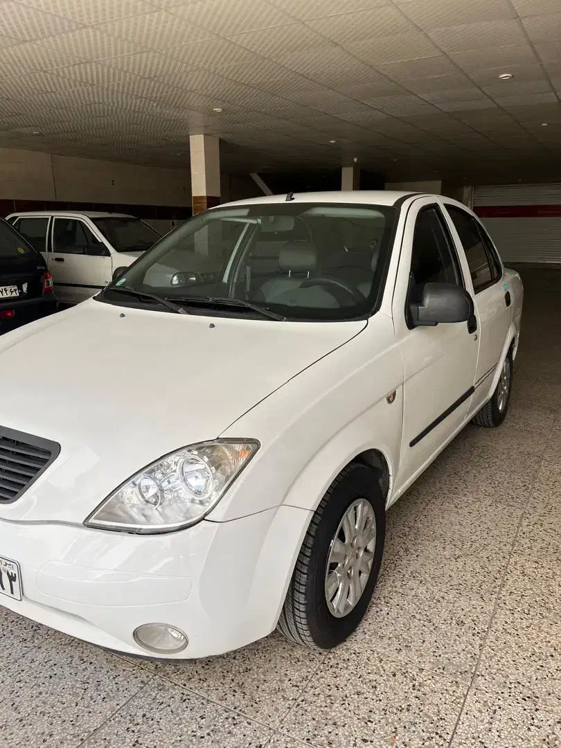 فروش تیبا صندوق دار مدل ۹۸|خودرو سواری و وانت|شیراز, رازی|دیوار