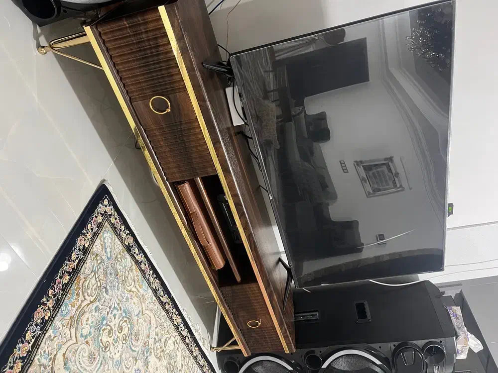 میز تلویزیون|میز تلویزیون|خوش‌رودپی, |دیوار