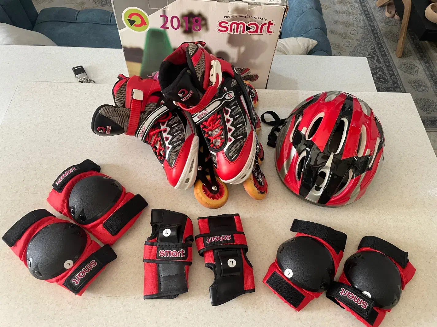 اسکیت کفشی مدل SMART به همراه کلاه و لوازم ایمنی|دوچرخه، اسکیت، اسکوتر|نسیمشهر, |دیوار