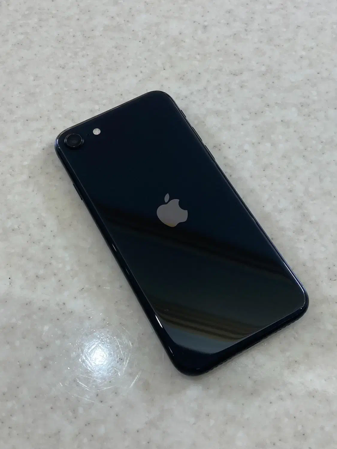 iphone se2020 اپل|موبایل|کرمان, |دیوار