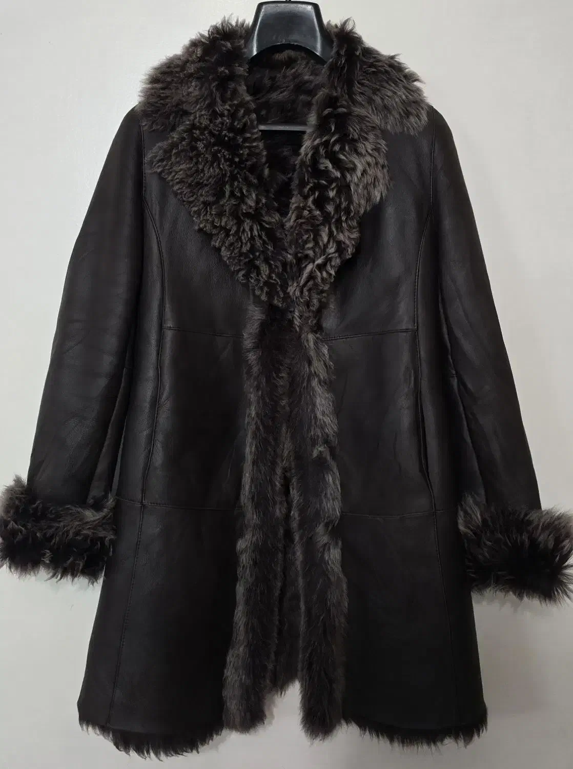 پالتو،کاپشن بوفالو استوک بعلت تحویل مغازه زیر قیمت|لباس|تبریز, |دیوار