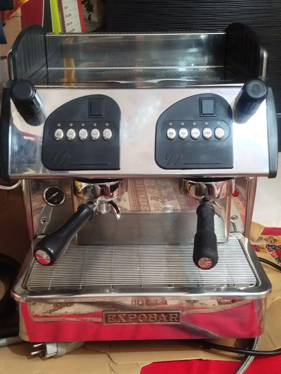 اسپرسوساز قهوه صنعتی دو گروپ اسپانیایی زیر قیمت|کافی‌شاپ و رستوران|شیراز, حافظیه|دیوار