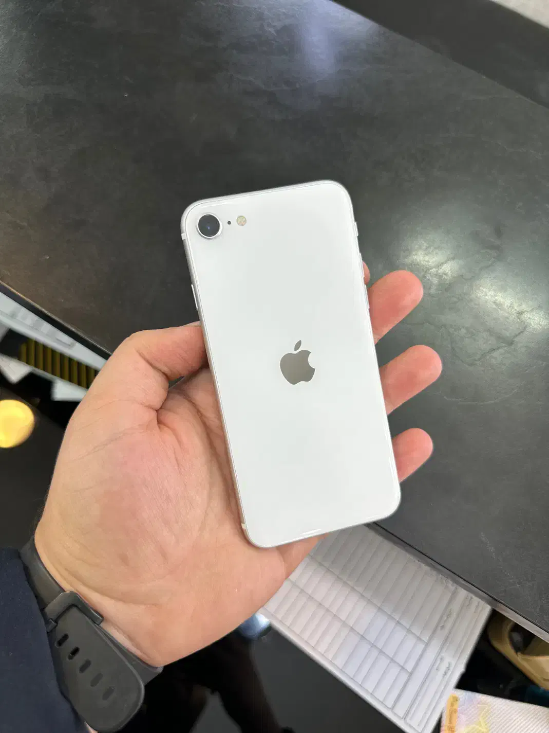 به شرط SE 2020|موبایل|اصفهان, شاهزید|دیوار