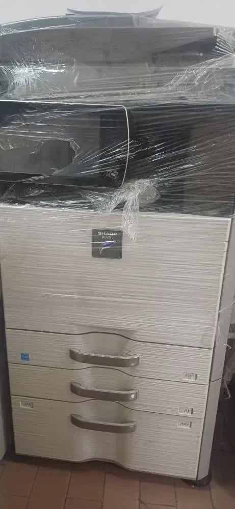 توشیبا رنگی شارپ رنگی ۴۵ کپی|پرینتر، اسکنر، کپی، فکس|رشت, منظریه|دیوار