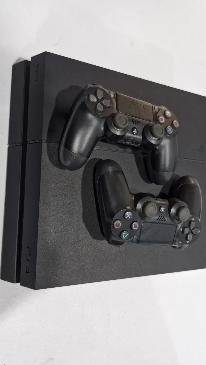 ps4  یک ترا کپی خور دو دسته، فول بازی|کنسول، بازی ویدئویی و آنلاین|محمودآباد, |دیوار