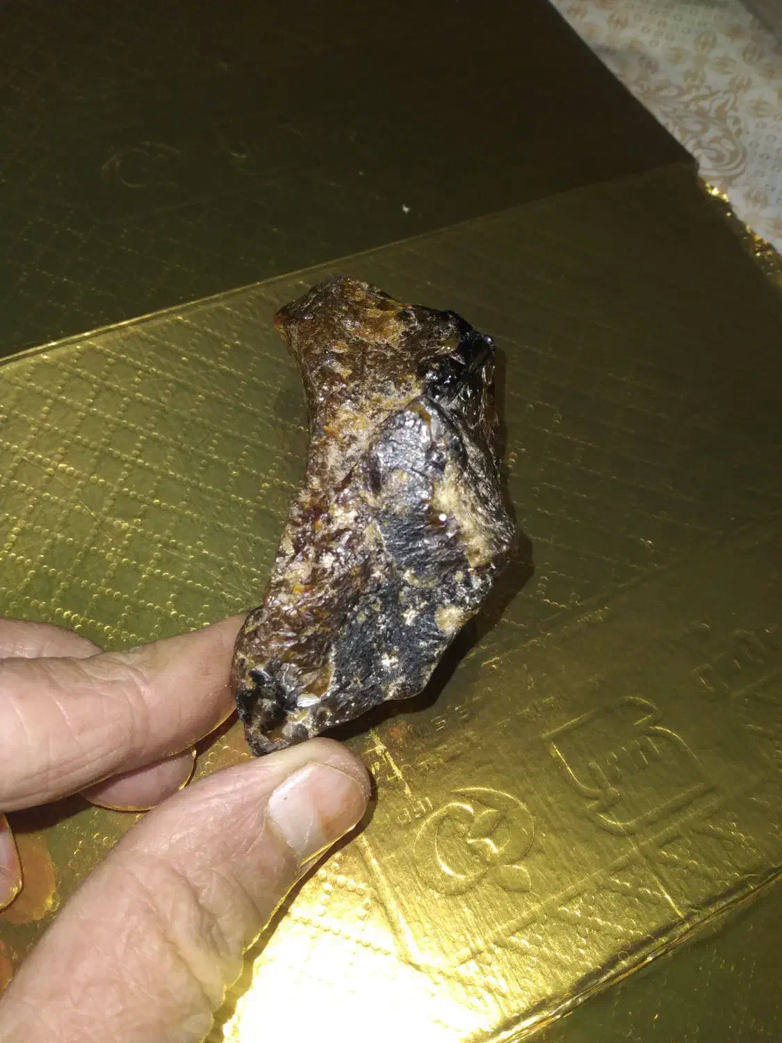 سنگ قیمتی|کلکسیون اشیاء عتیقه|گلبهار, شهر جدید گلبهار|دیوار