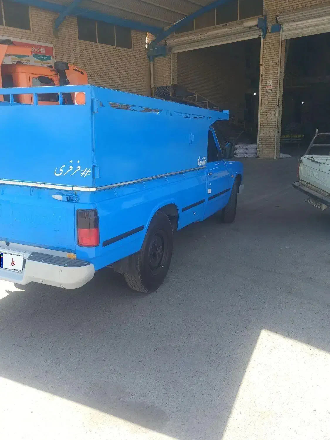 نیسان مدل ۹۵ تناژ پایین در حد صفر ویترینی|خودرو سواری و وانت|سبزوار, شرق کال میانی|دیوار