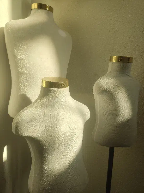 مانکن بچه|لوازم خیاطی و بافتنی|شیراز, کوشک میدان|دیوار