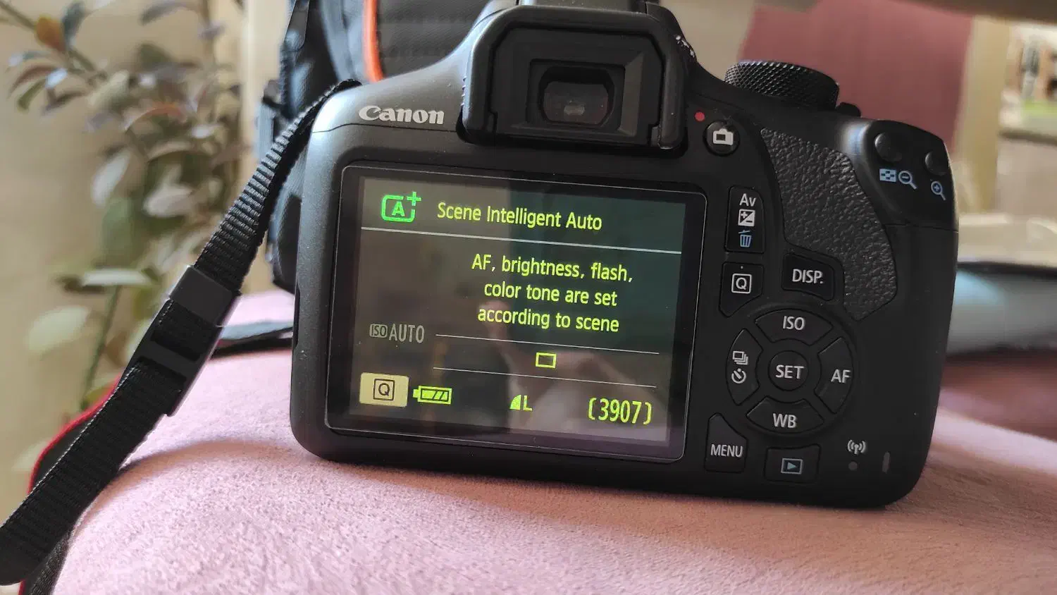 دوربین Canon 1300D|دوربین عکاسی و فیلم‌برداری|میبد, |دیوار