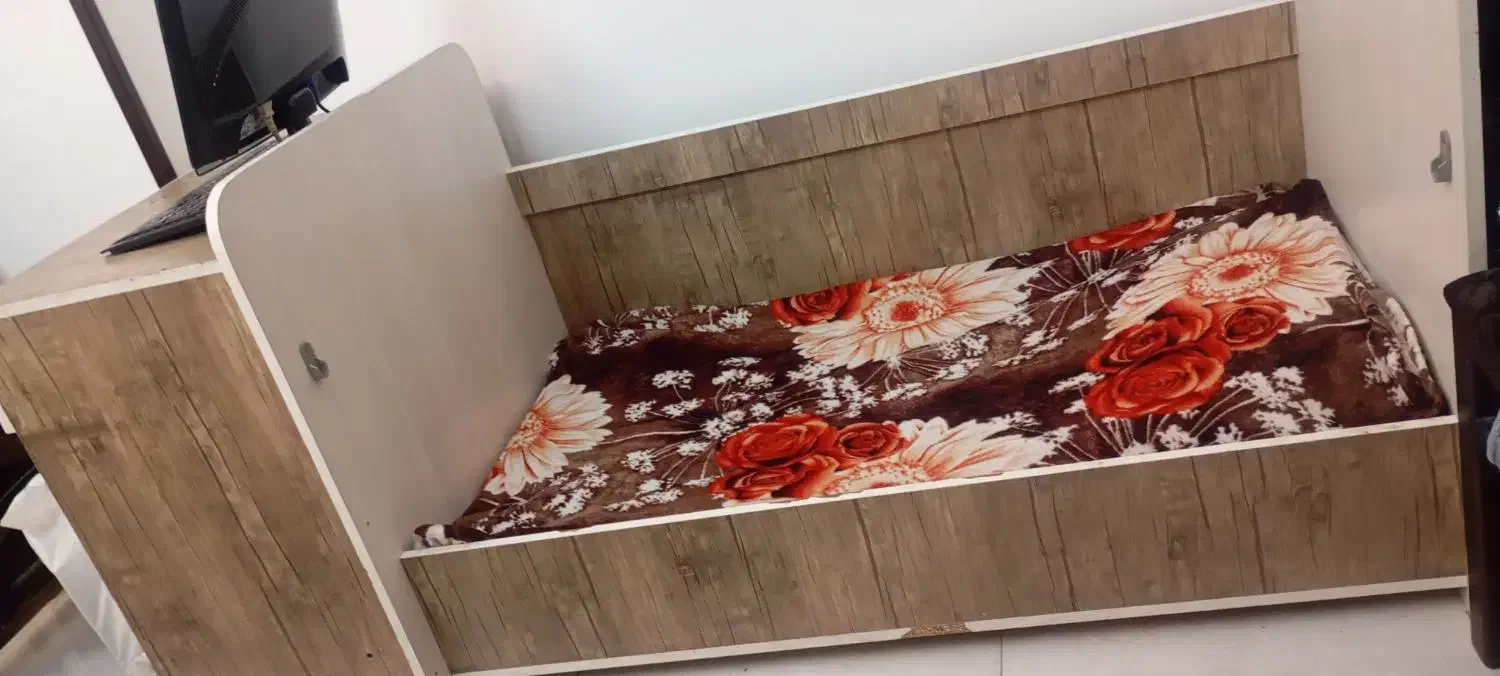 فروش تخت کودک|تخت و صندلی بچه|اصفهان, جلالیه|دیوار