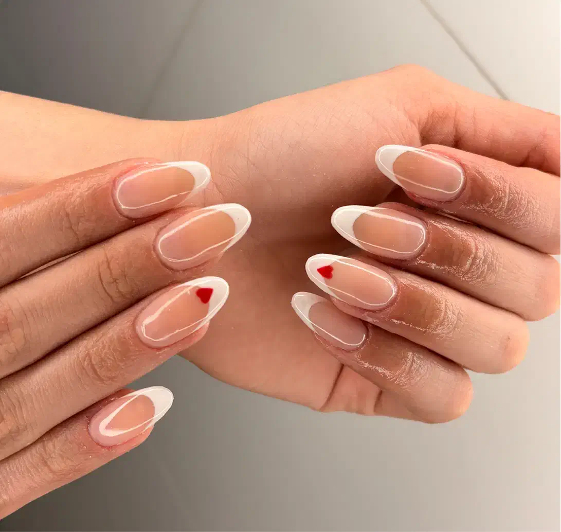 مدل کاشت ناخن یلدا (کاشت با لاکژل298)|خدمات آرایشگری و زیبایی|کرج, حصارک پایین|دیوار