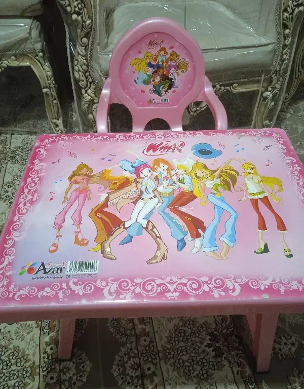 میز و صندلی بچگانه|تخت و صندلی بچه|قم, شهرک امام حسن|دیوار