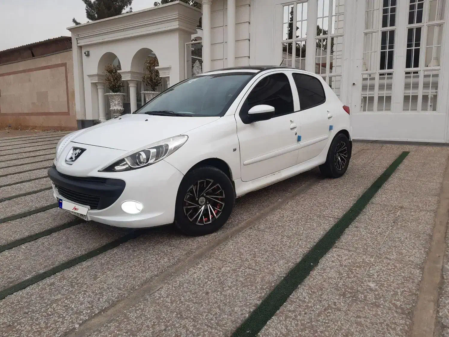 پژو ۲۰۷ پانا مدل ۱۴۰۱ در حد صفر|خودرو سواری و وانت|پرند, فاز ۰|دیوار