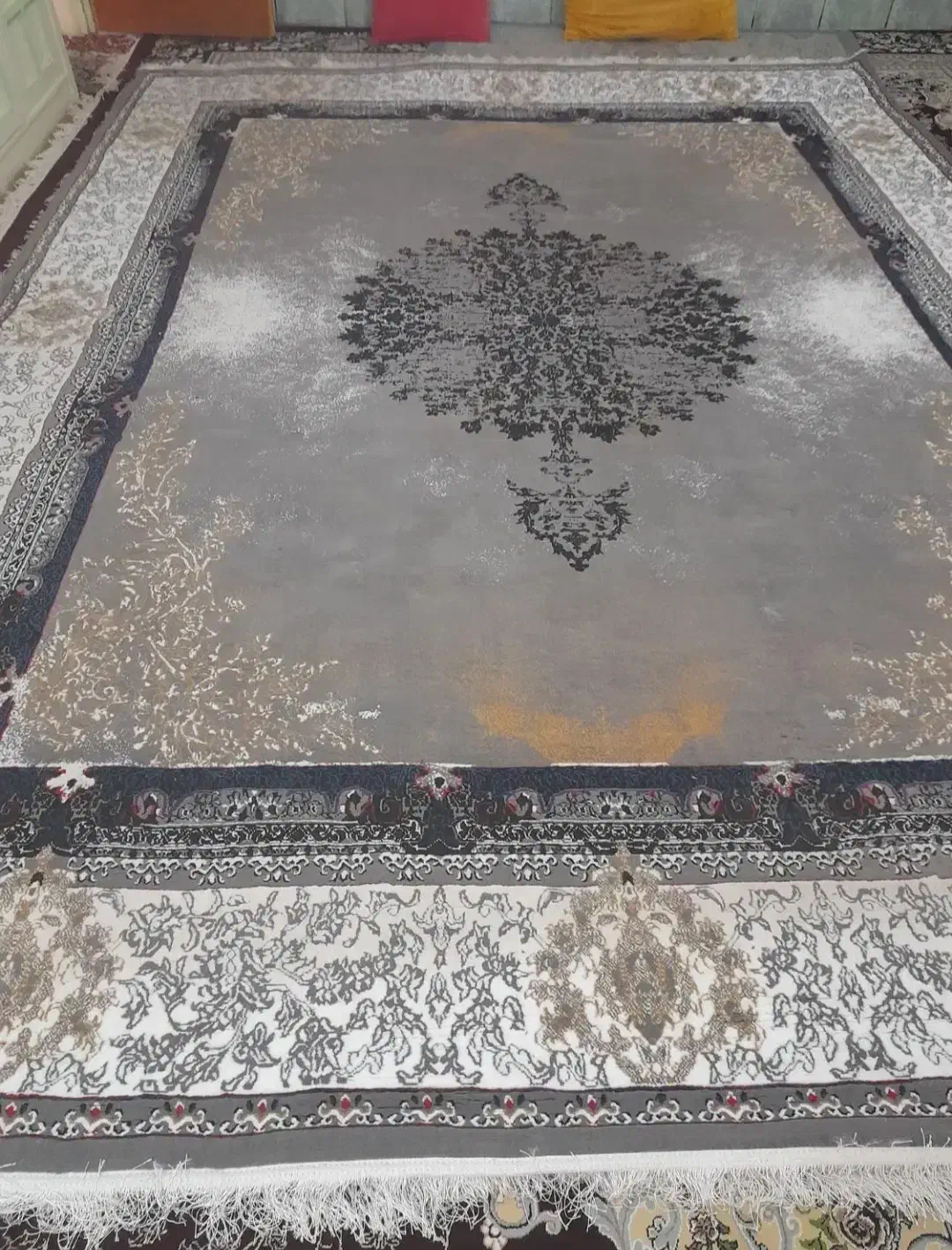 فرش در حد|فرش|بروجن, |دیوار
