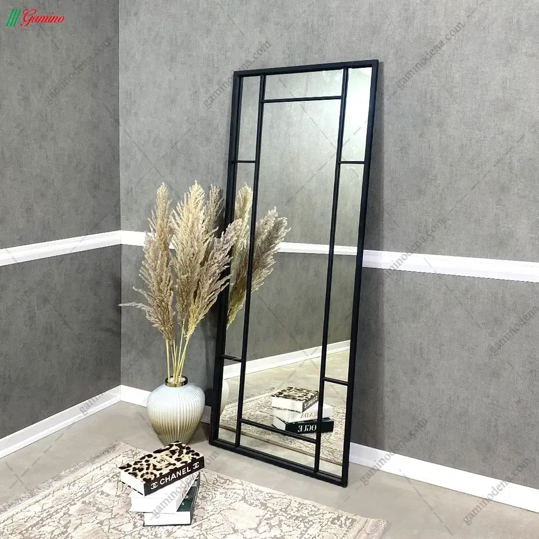 آینه گنبدی|آینه|اصفهان, قلعه طبره|دیوار