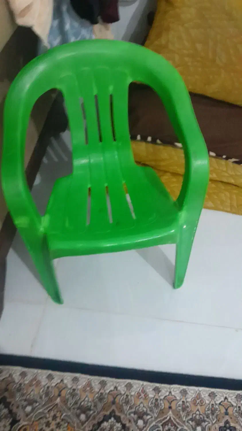 صندلی|تخت و صندلی بچه|شوشتر, |دیوار