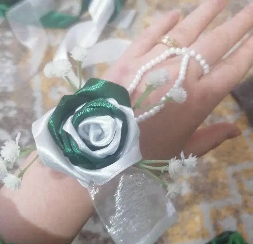 دسته گل عروس|گل مصنوعی|برازجان, |دیوار