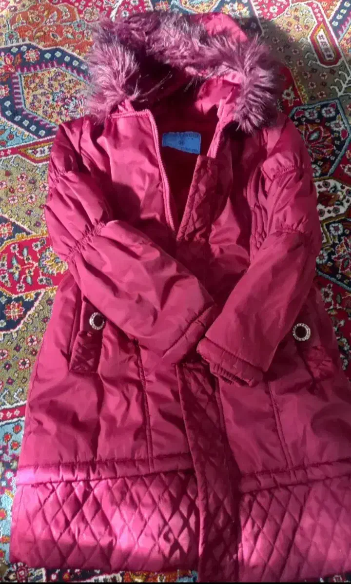 دخترانه|کفش و لباس بچه|شازند, |دیوار