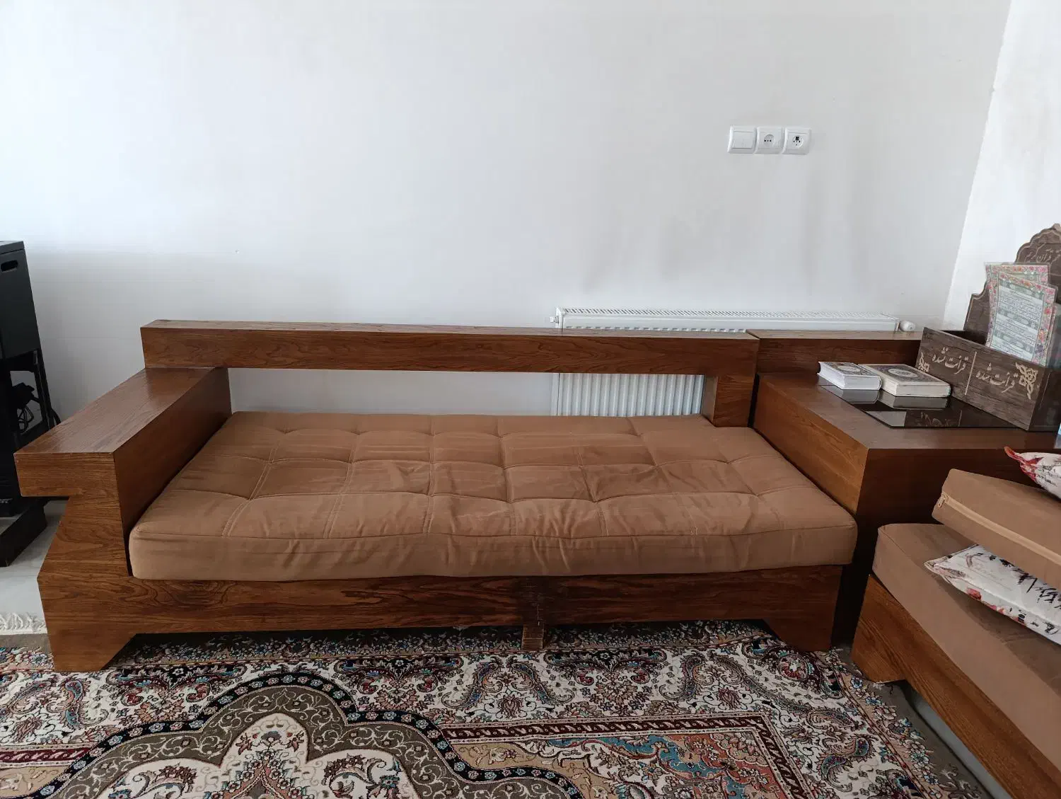 مبلمان ۸ نفره|مبلمان خانگی و میز عسلی|نظرآباد, نظرآباد|دیوار