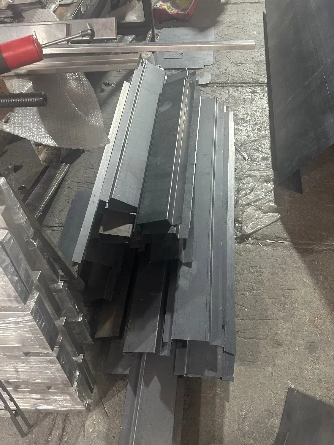 کارگر فنی خمکاری برشکاری مونتاژ تولید|استخدام صنعتی، فنی، مهندسی|قیامدشت - خاورشهر, |دیوار