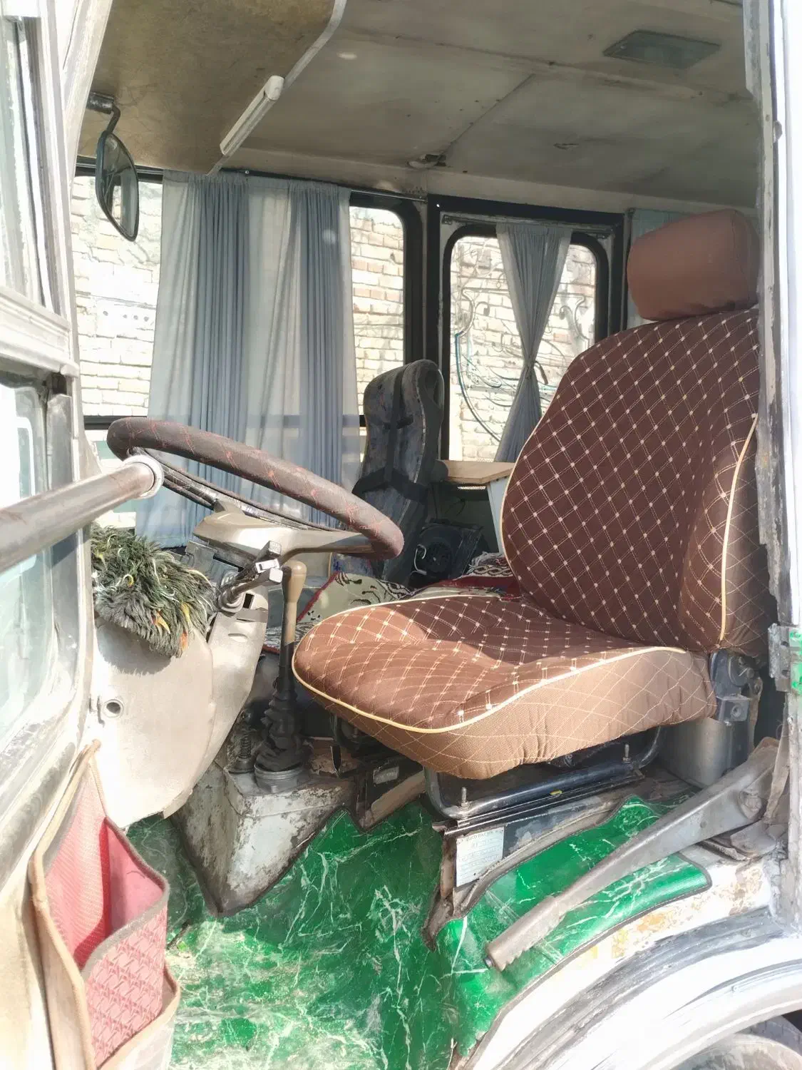 مینی بوس اویکو کولر دار|خودرو سنگین|تبریز, |دیوار