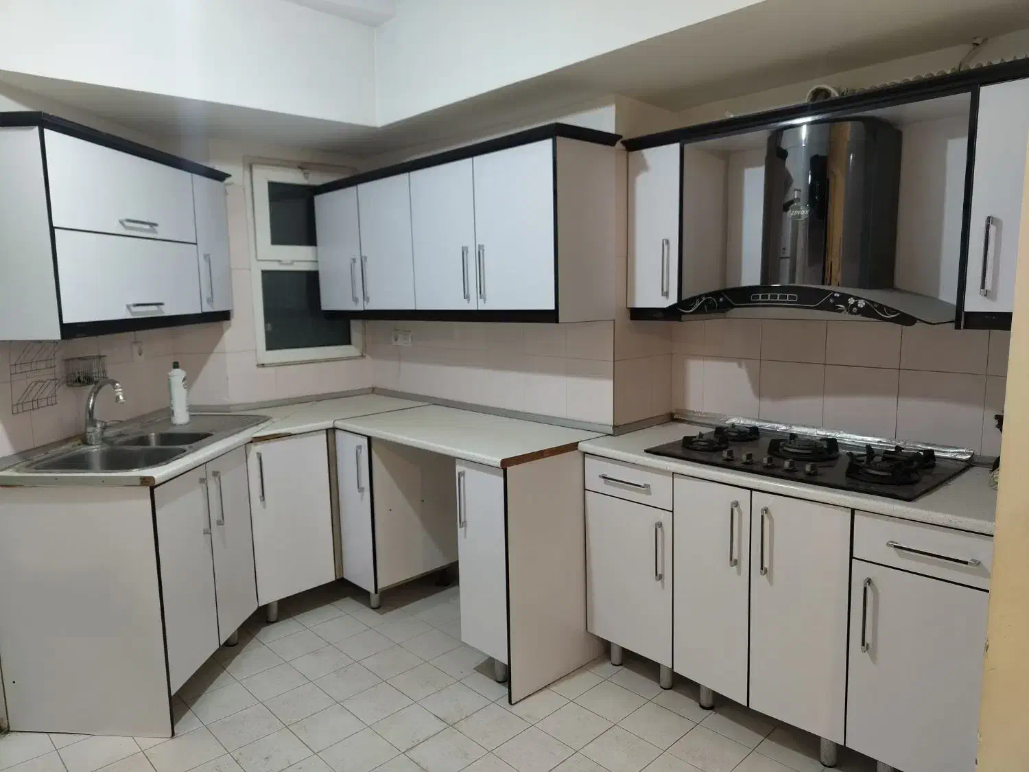 کابینت تمام ام دی اف با گاز و هود|آب‌چکان و نظم‌دهنده ظروف|قم, پردیسان|دیوار