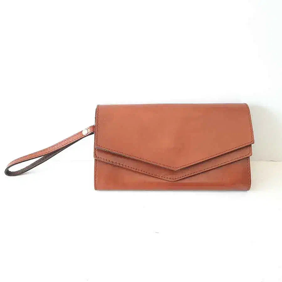 گمشده|اشیا|نورآباد, |دیوار