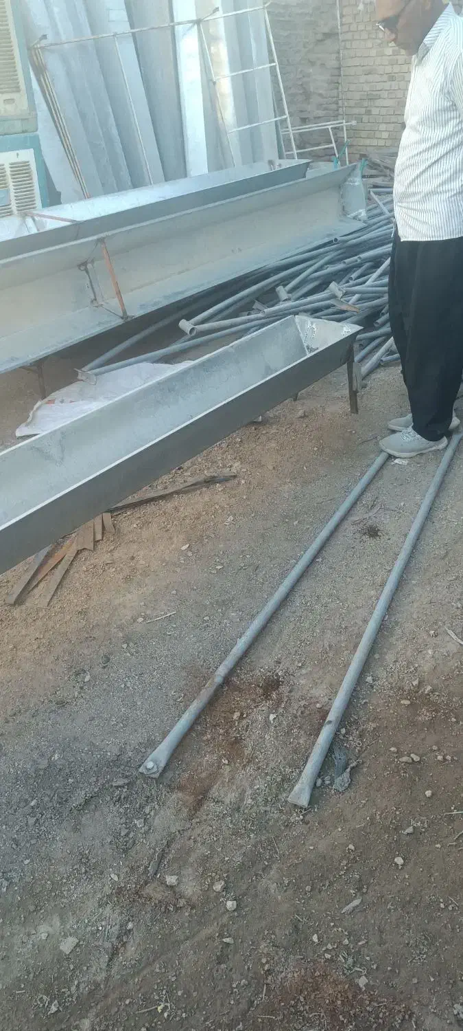 آبخوری ودانخوری|لوازم جانبی حیوانات|سرپل ذهاب, |دیوار