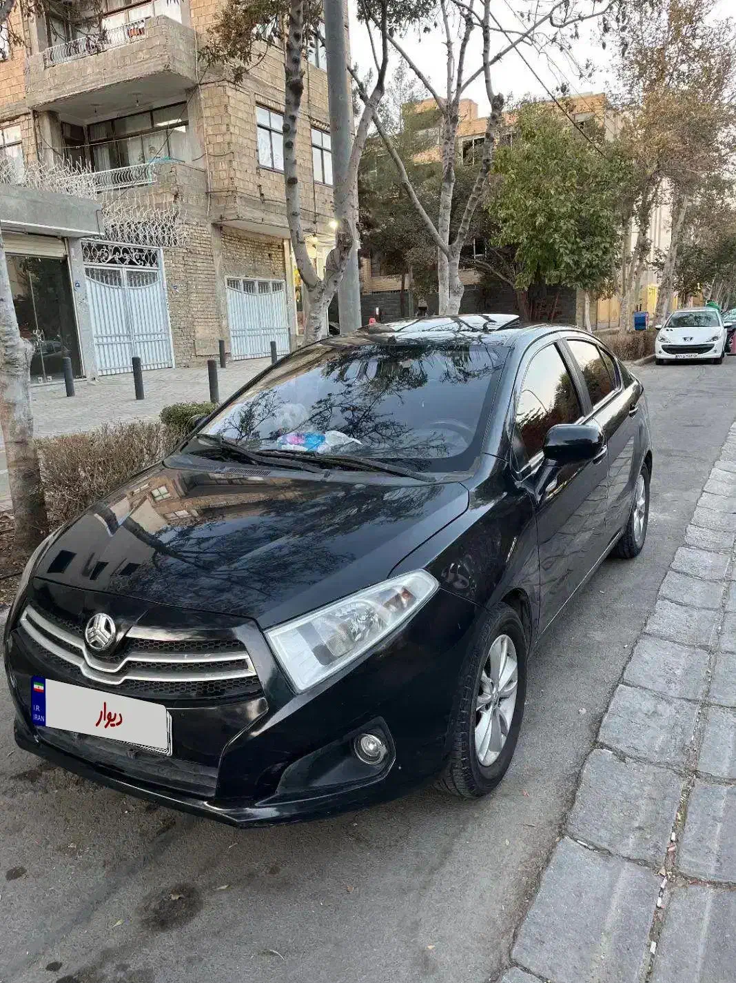 برلیانس 230 اتومات 95|خودرو سواری و وانت|اصفهان, خواجو|دیوار