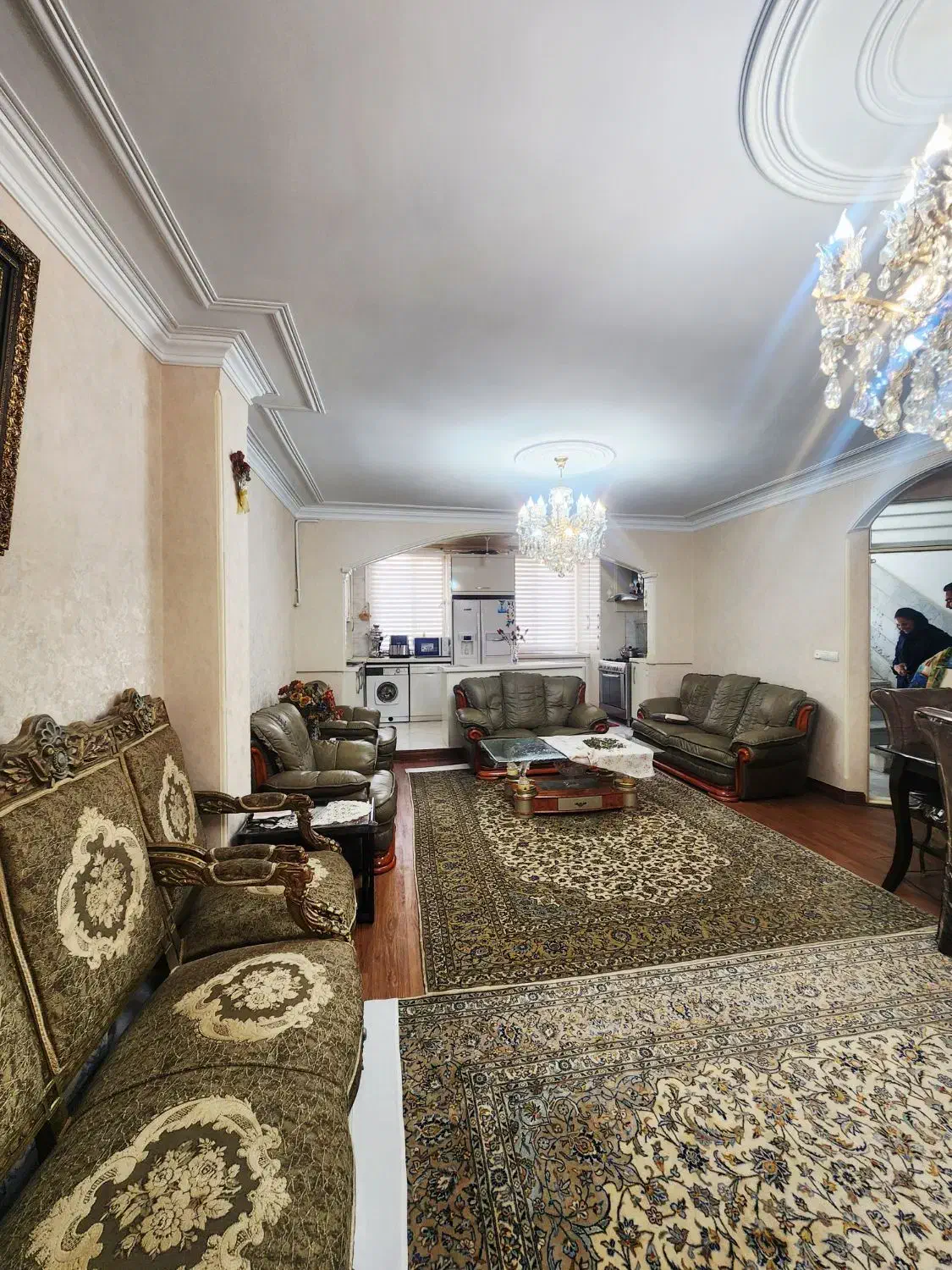 فردوس غرب۸۴متر۲خ آگهی واقعی /کم واحد/افتابگیر|فروش آپارتمان|تهران, شهرک پرواز|دیوار