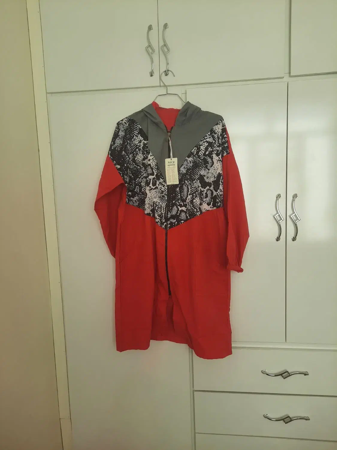 کاپشن|کفش و لباس بچه|ایلام, |دیوار