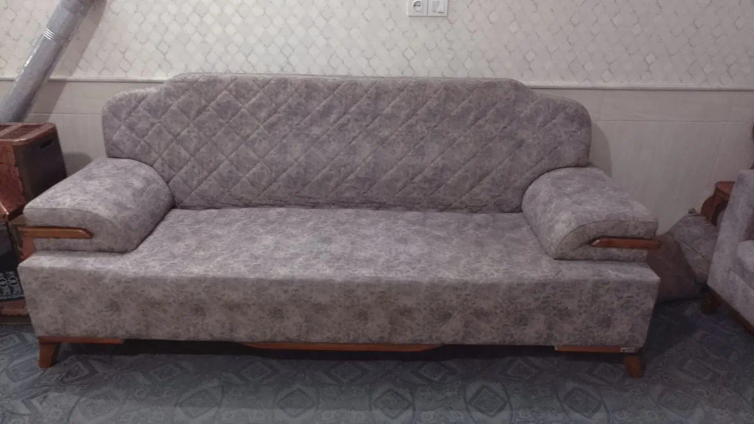 مبل8نفره|مبلمان خانگی و میز عسلی|کاشان, کارگر|دیوار