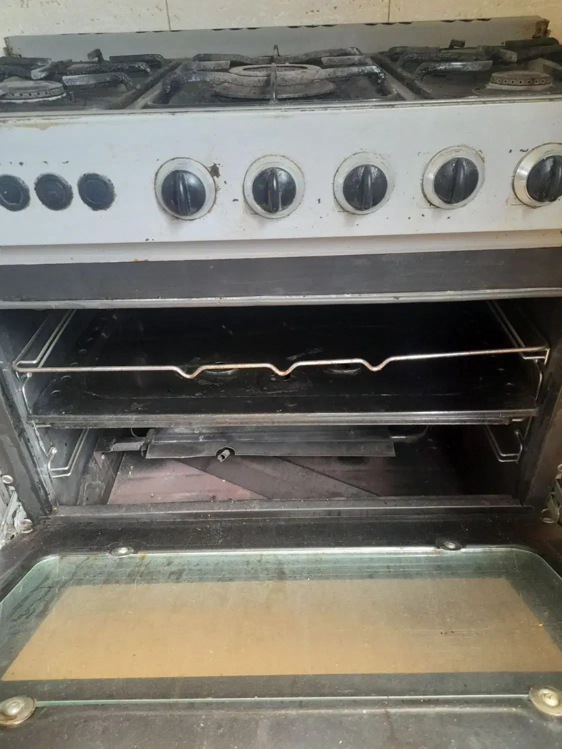 گاز ۵ شعله فردار|اجاق گاز و لوازم برقی پخت‌وپز|نوشهر, |دیوار