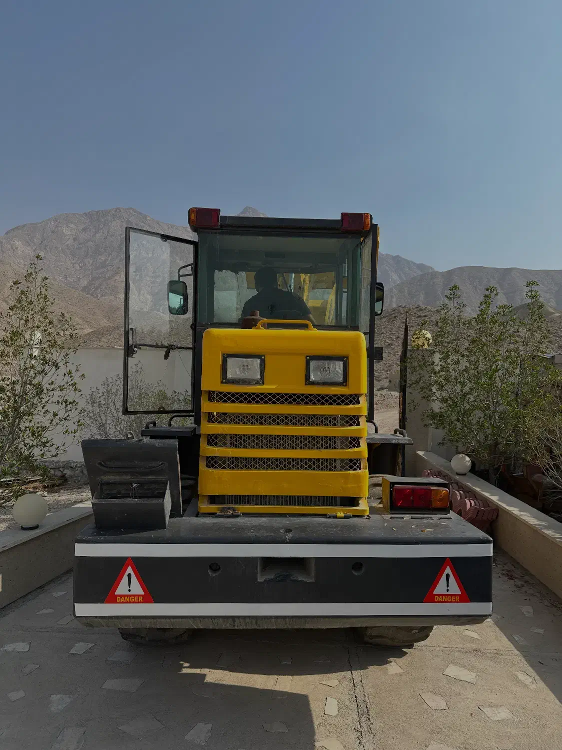 لودر|خودرو سنگین|یزد, |دیوار