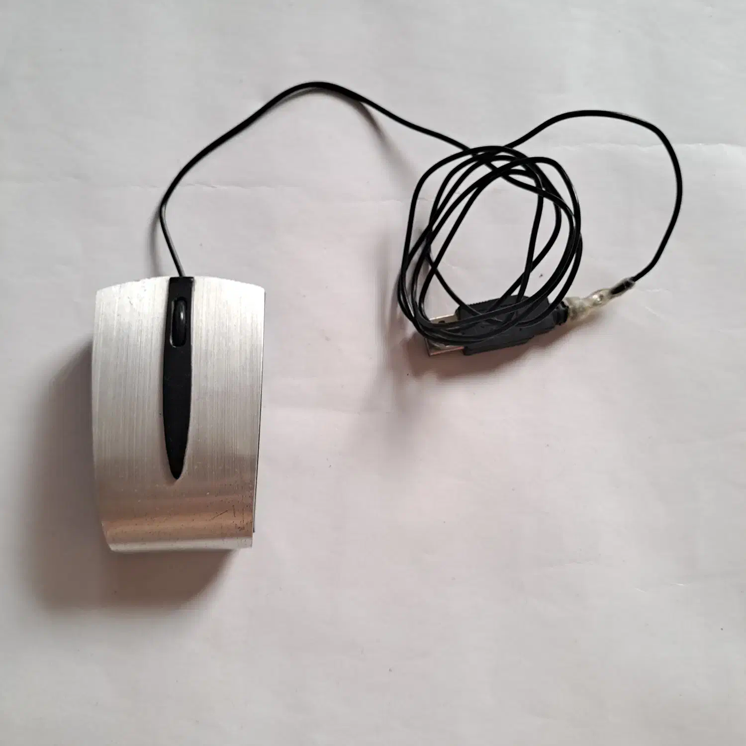 موس|قطعات و لوازم جانبی رایانه|اصفهان, دستگرده|دیوار