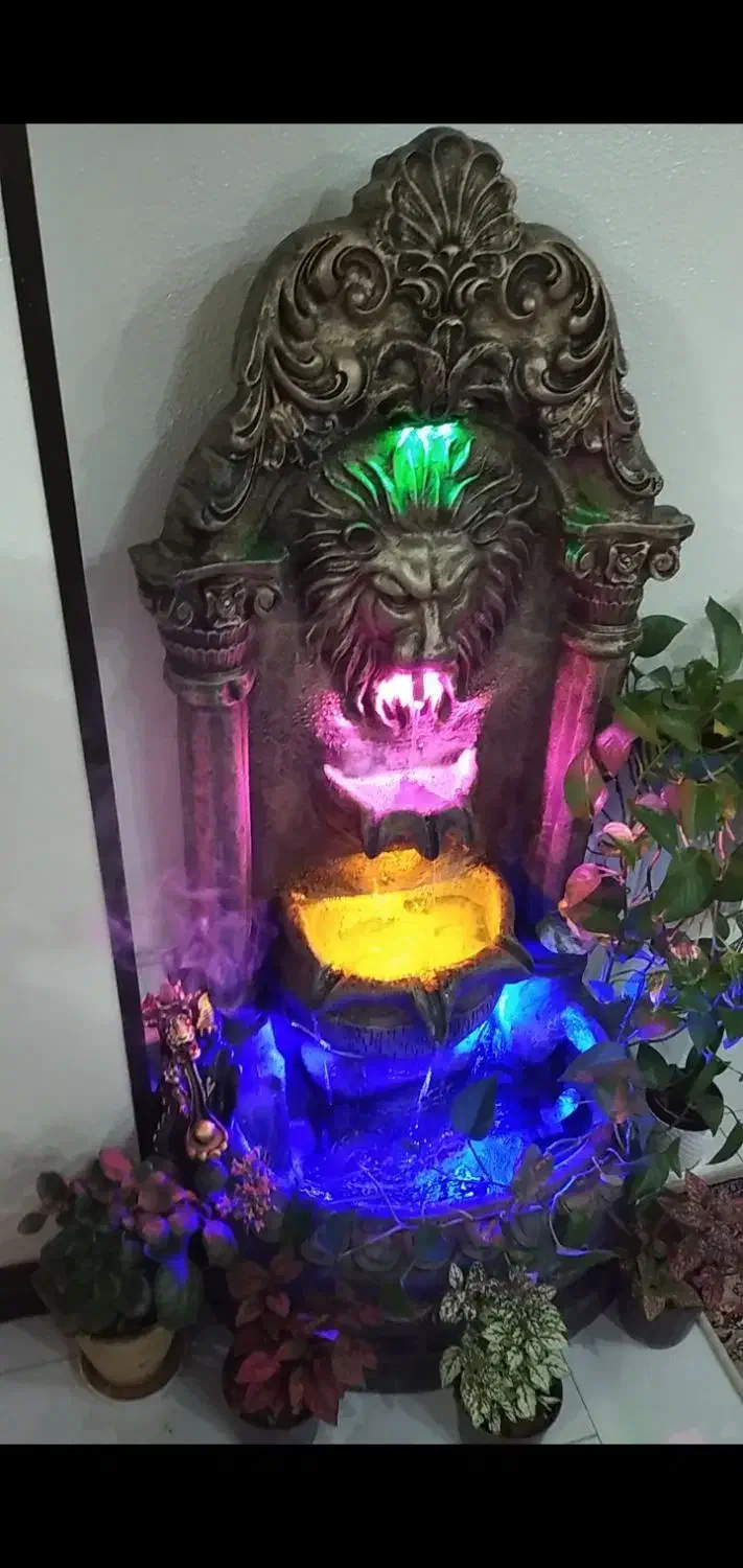 آب نما فایبرگلاس طرح شیر بسیار زیبا|صنایع دستی و سایر لوازم تزئینی|شاهینشهر, شهرک پردیس|دیوار