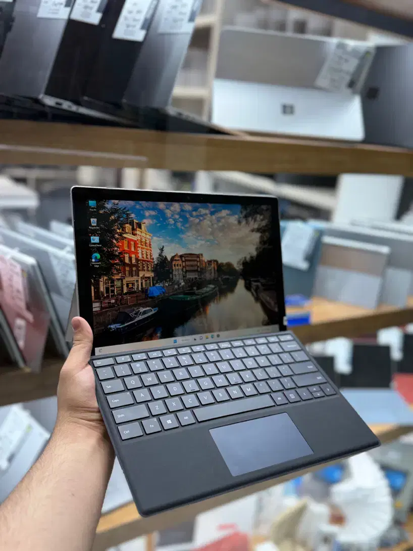سرفیس پرو۶ - Surface Pro6 i5/8/128 - علیاپرداز|رایانه همراه|تبریز, |دیوار