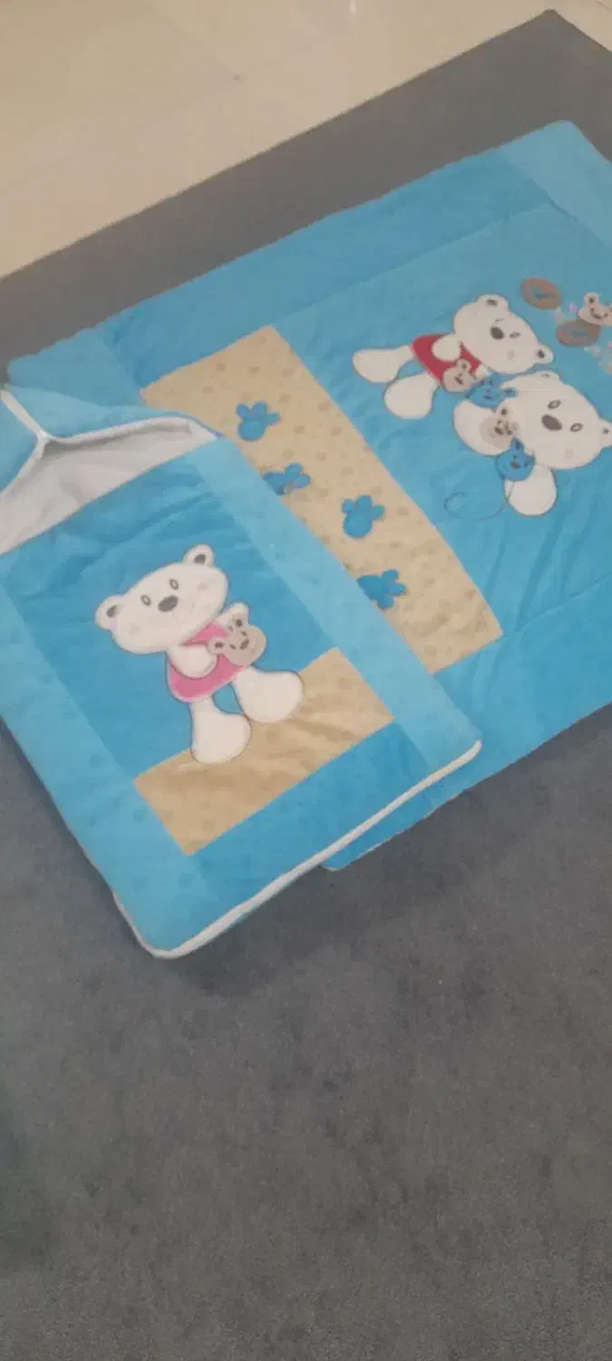 پتو دور پیچ دکمه ایی و کیسه خواب و لحاف|رختخواب، بالش، پتو|گرگان, |دیوار