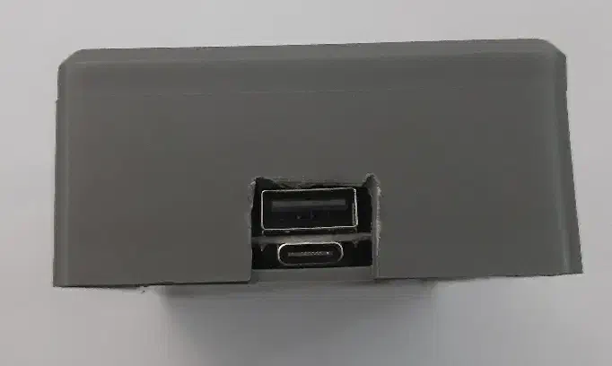 پاوربانک ۸۰۰۰میلی امپر|لوازم جانبی موبایل و تبلت|قم, باغ شازده|دیوار