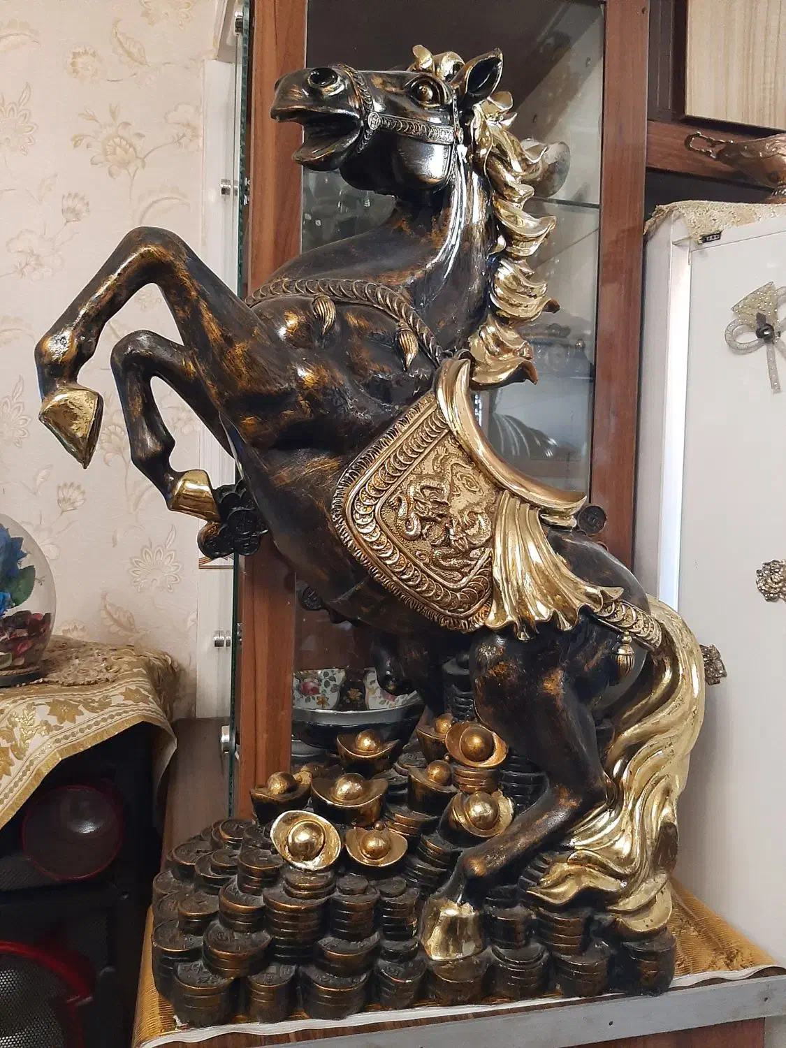 مجسمه|مجسمه، تندیس، ماکت|اسلامشهر, شهرک محمدیه|دیوار