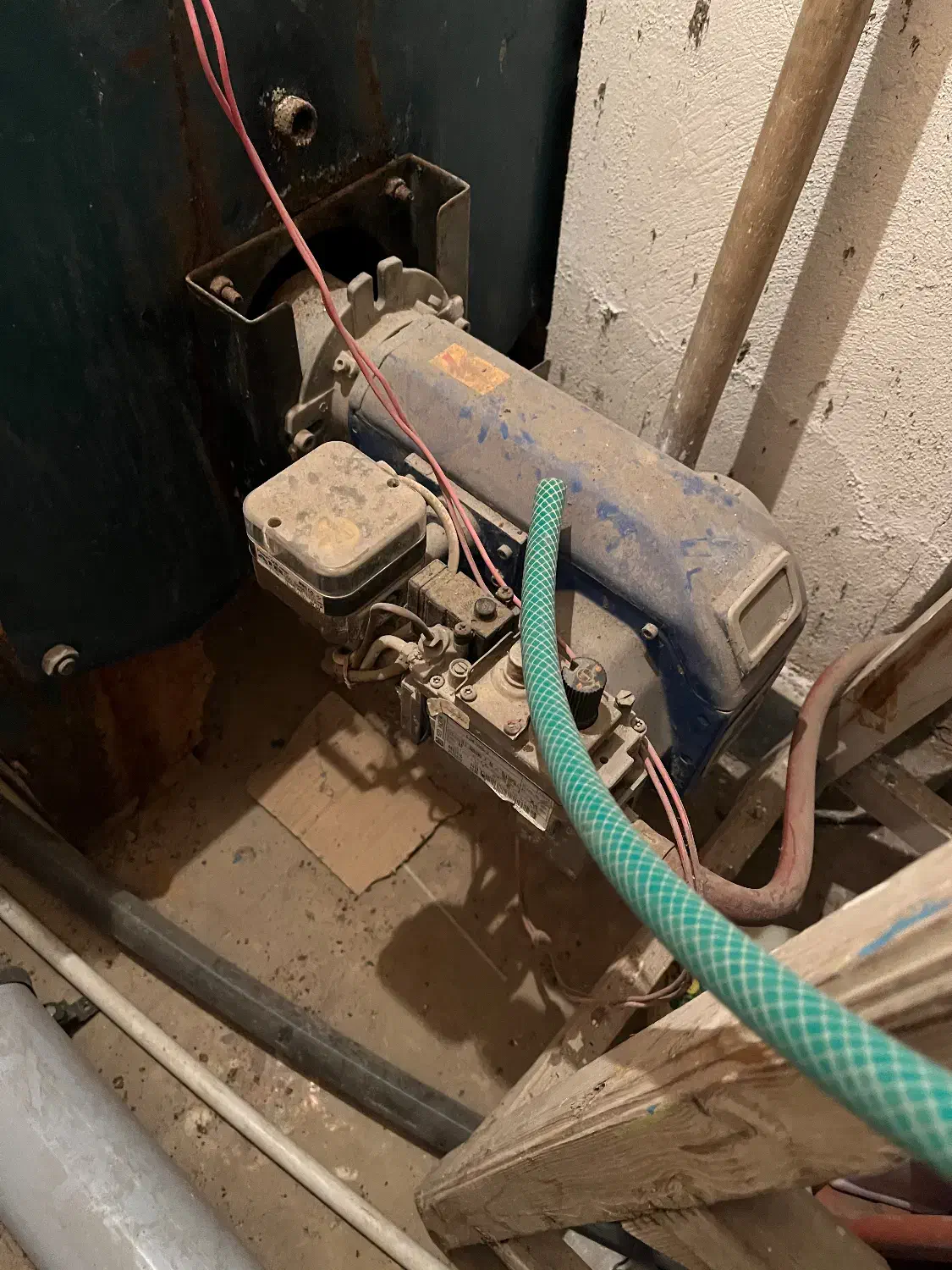 مشعل گازی|آبگرمکن، پکیج، شوفاژ|گرگان, |دیوار