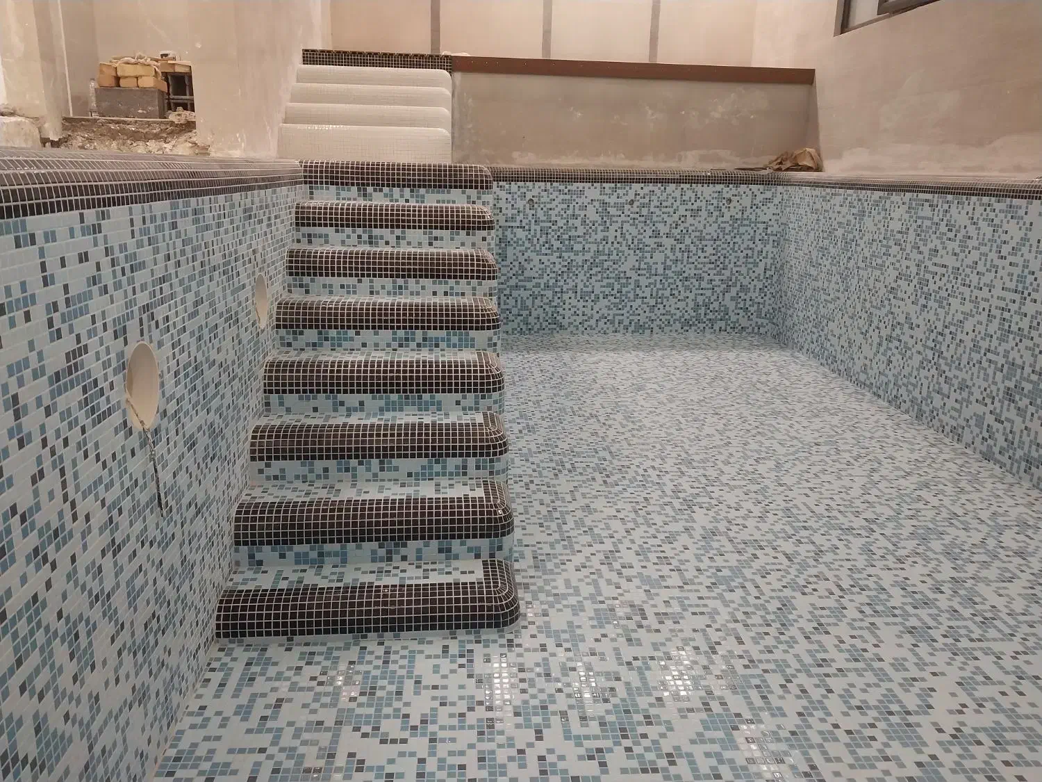 استخرسازان گیلان|خدمات پیشه و مهارت|رودسر, |دیوار