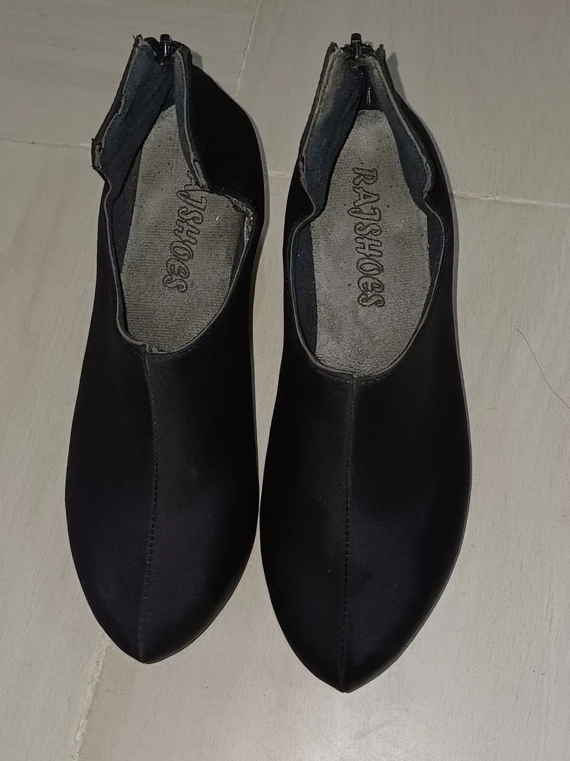 پوشاک|لباس|بیرجند, |دیوار