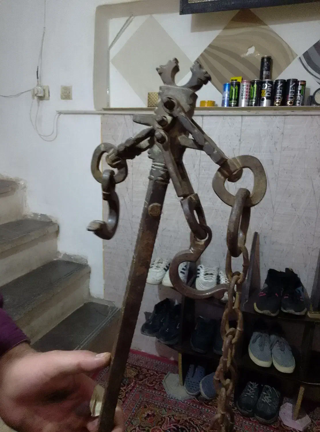 ترازوی کلکسیونی|کلکسیون اشیاء عتیقه|گلپایگان, |دیوار