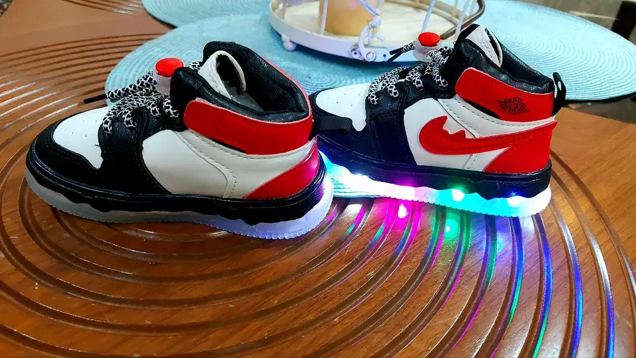 کفش بچگانه نو ورداتی|کفش و لباس بچه|بابل, |دیوار