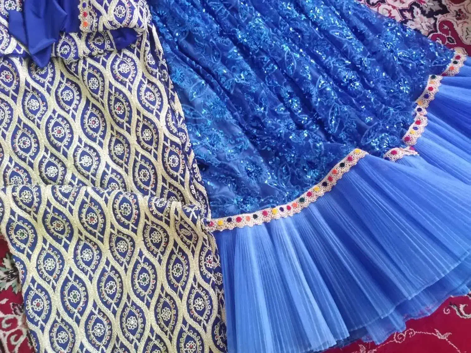 لباس محلی|لباس|کازرون, |دیوار