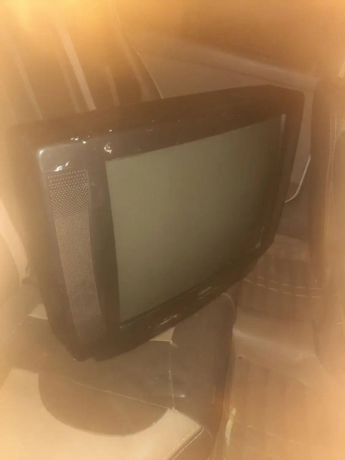 تلوزیون۲۱اینچ سالم|تلویزیون و پروژکتور|قزوین, |دیوار